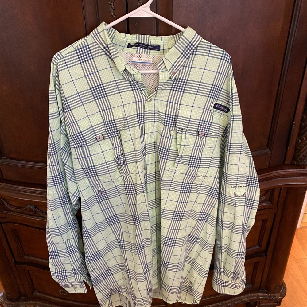 Columbia pfg button up